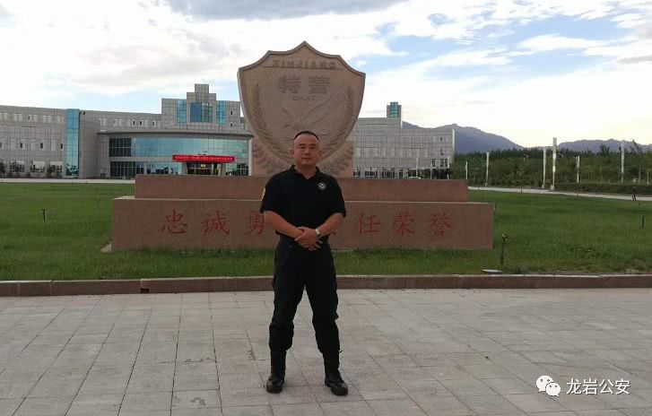 走出国门的“铁血教官”